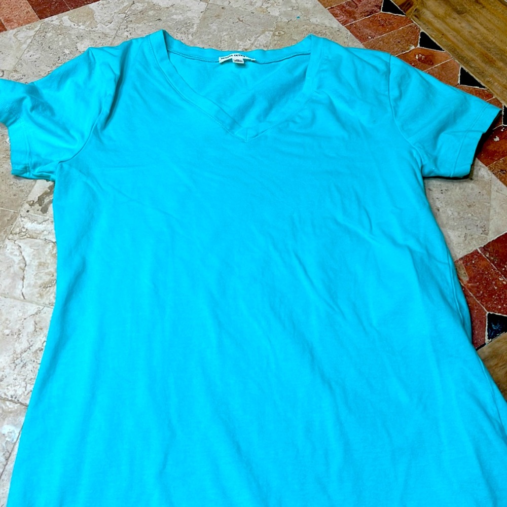 Super soft V neck Tee